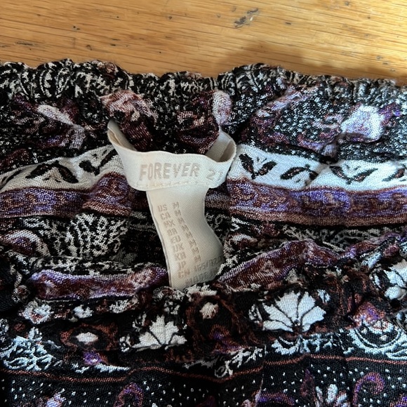 Forever21 romper - Picture 2 of 6